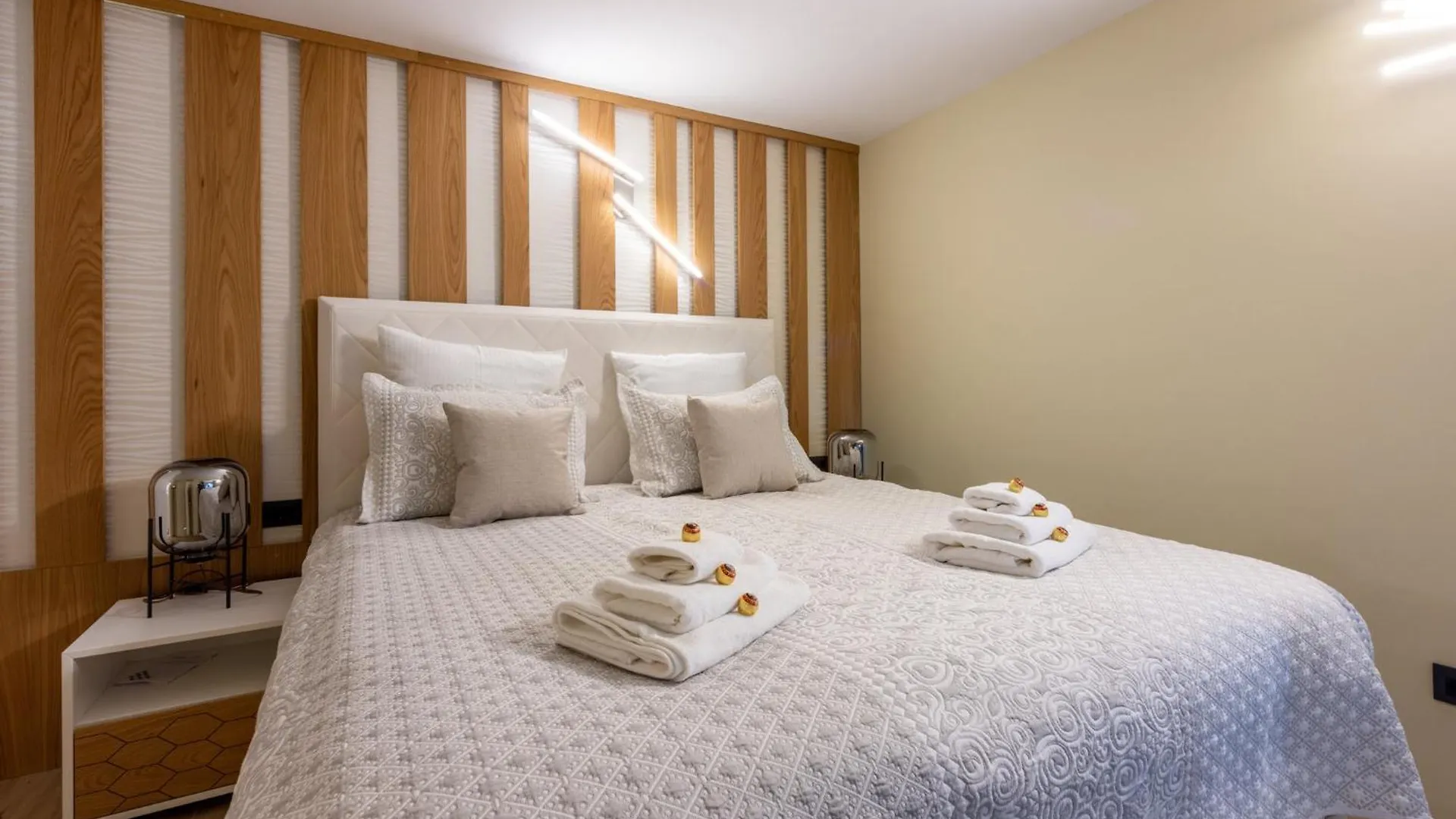 Panoramica Apartment With Whirlpool 크리크베니카 0*,  크로아티아